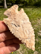 Load image into Gallery viewer, Well made Early Archaic Pinetree Boyle chert Kentucky
