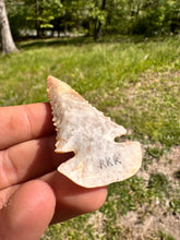 Load image into Gallery viewer, Collector grade Early Archaic Dovetail Flint Ridge Northern Kentucky
